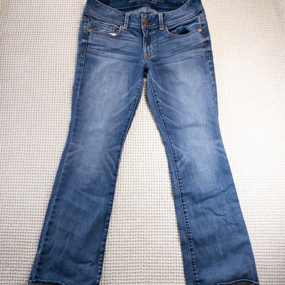 American Eagle Outfitters Low Rise Bootcut Jeans Medium Wash Blue Denim - Picture 2 of 8